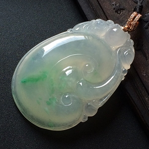 （超值推荐）糯冰种飘翠如意挂件