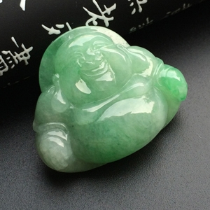 糯冰种豆色玉佛挂件