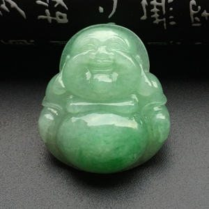（一口价扫货）糯冰种略飘翠玉佛挂件