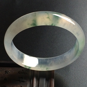 （超值推荐）冰种飘花贵妃镯（55mm-48.6mm）