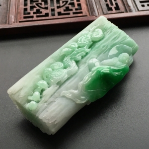 (超值推荐)糯冰种飘翠枯木逢春挂件