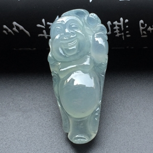 冰种淡晴水逍遥佛挂件