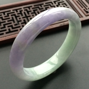 (超值推荐)糯冰种紫罗兰晴水贵妃镯(53mm-47.7mm)