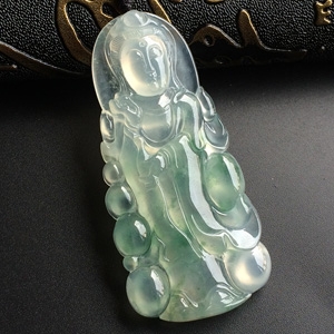 冰种飘花站观音挂件