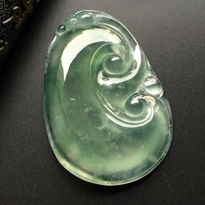 冰种晴水如意挂件