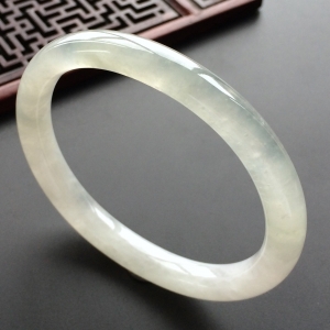(超值推荐)冰种淡晴水贵妃镯(57.5mm-50.1mm)