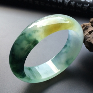 （超值推荐）冰种飘花略带黄翡贵妃镯（54.1mm-49mm）