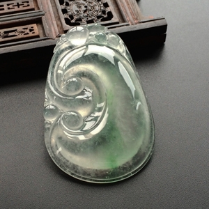 (超值推荐)冰玻种略飘花如意挂件