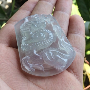 (超值推荐)冰种白色龙牌挂件