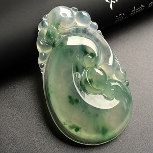 （超值推荐）冰种飘花如意挂件