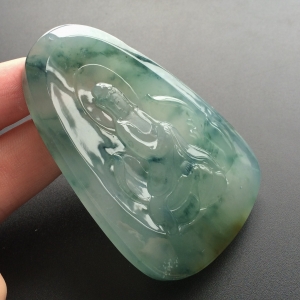 (超值推荐)冰种飘花略带黄翡莲花观音挂件