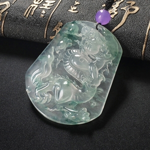 (超值推荐)玻璃种飘花龙牌挂件