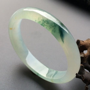 （超值推荐）冰种飘花贵妃镯（50.7mm-57.6mm）
