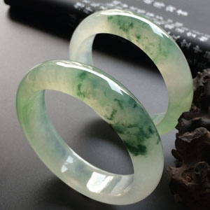 （超值推荐）冰种飘花手镯一对（57.8mm-57.8mm）