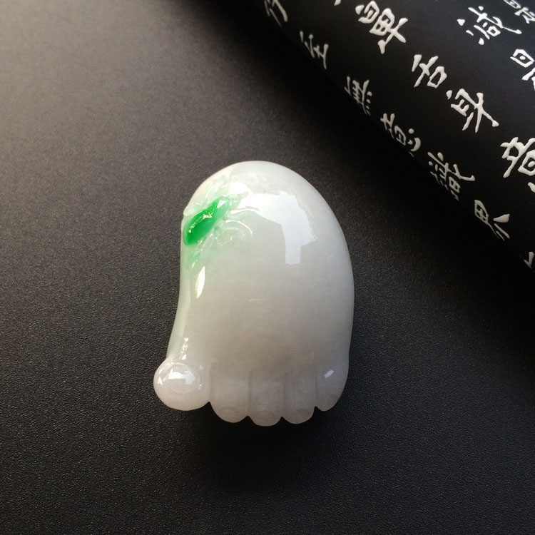 糯冰种飘翠知足常乐挂件