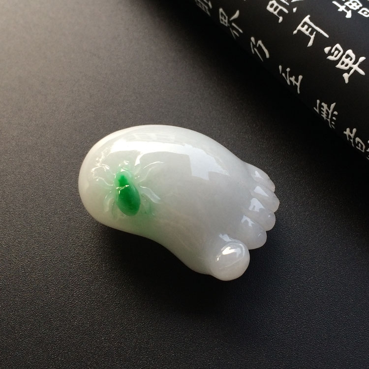糯冰种飘翠知足常乐挂件