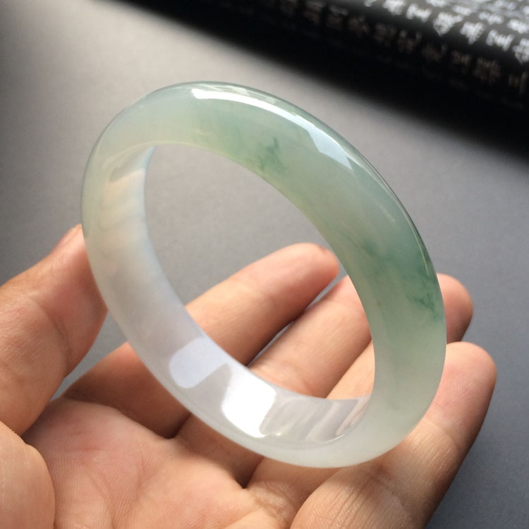 糯冰种飘花手镯（57.5mm）
