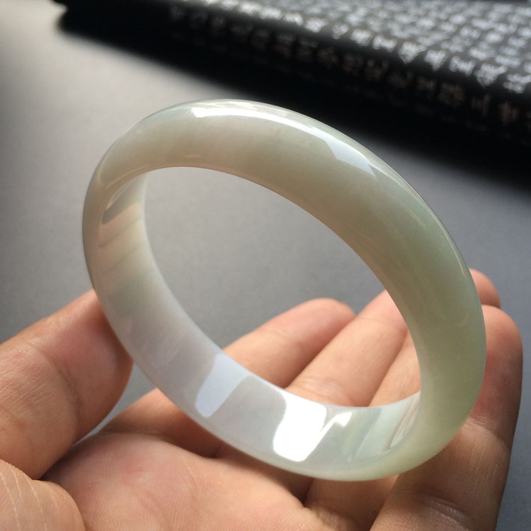 糯冰种晴水手镯（58.1mm）