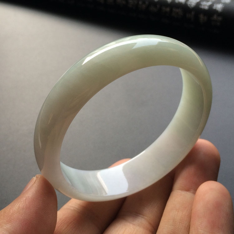 糯冰种晴水手镯（58.1mm）
