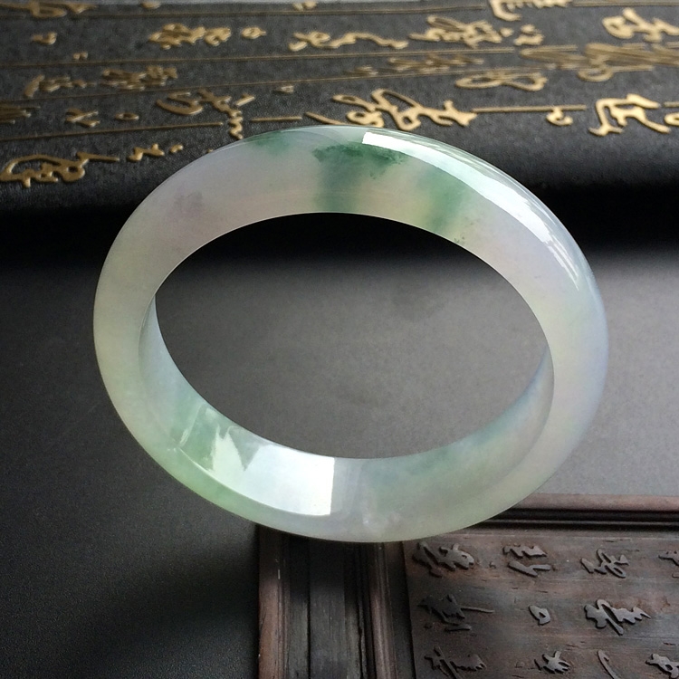 （超值推荐）冰种淡紫罗兰飘花手镯（58mm）