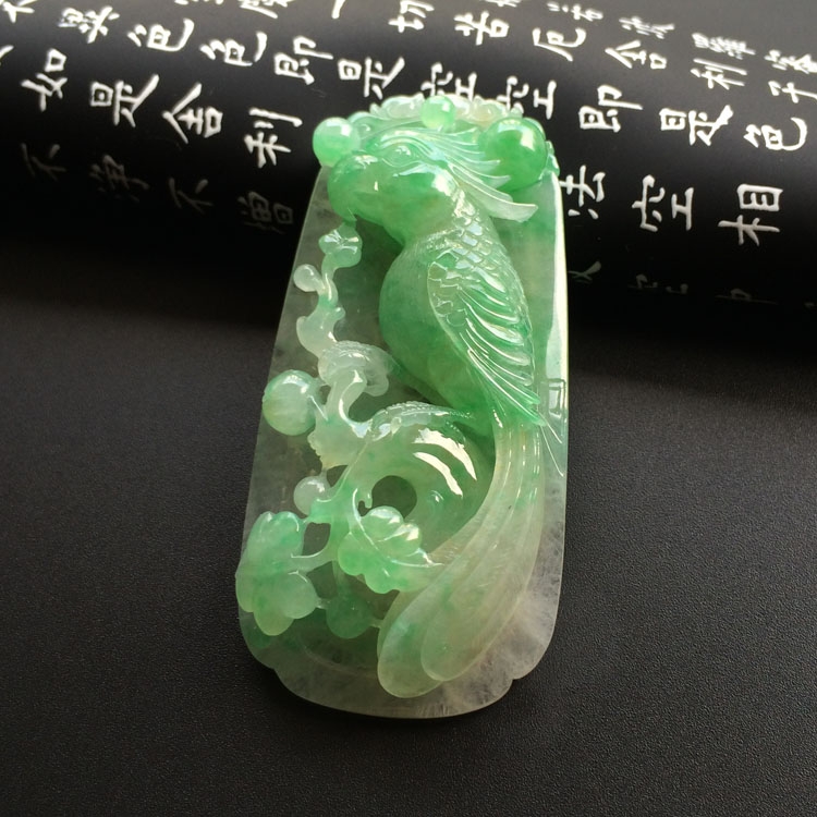 (超值推荐)糯冰种飘翠英明神武挂件