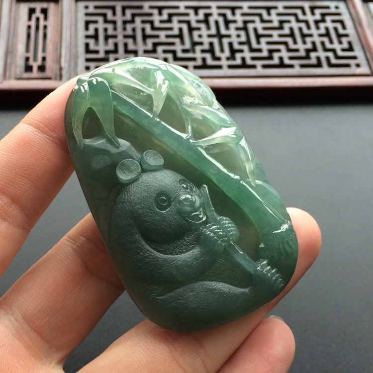 (超值推荐)冰种晴水熊猫挂件