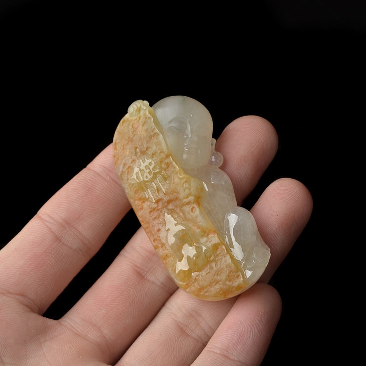 （超值推荐）冰种黄翡略飘花佛缘挂件
