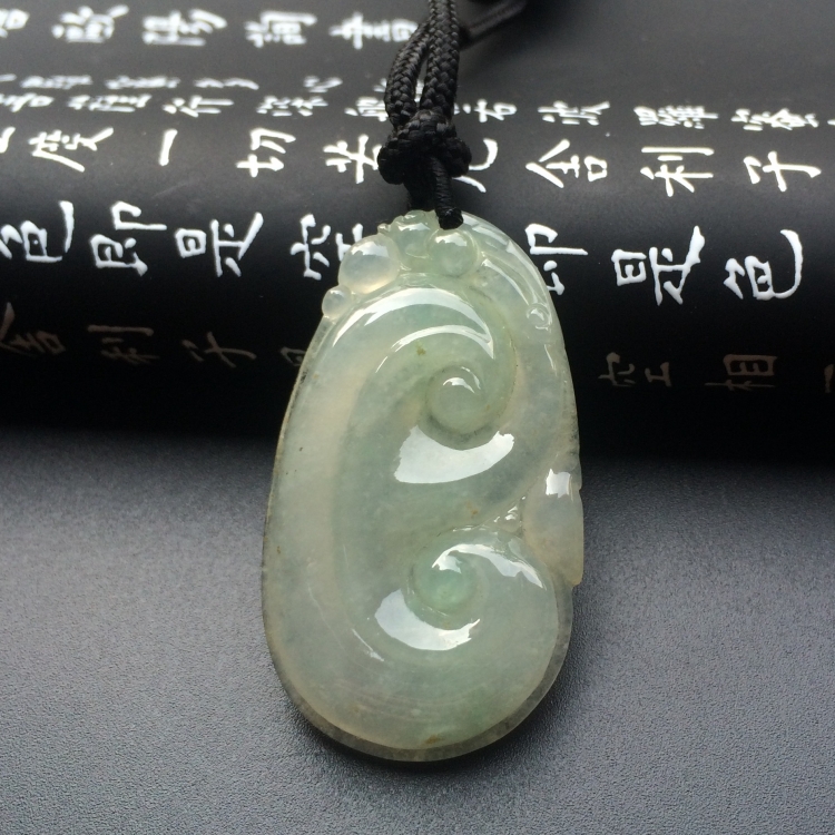 冰种晴水如意挂件