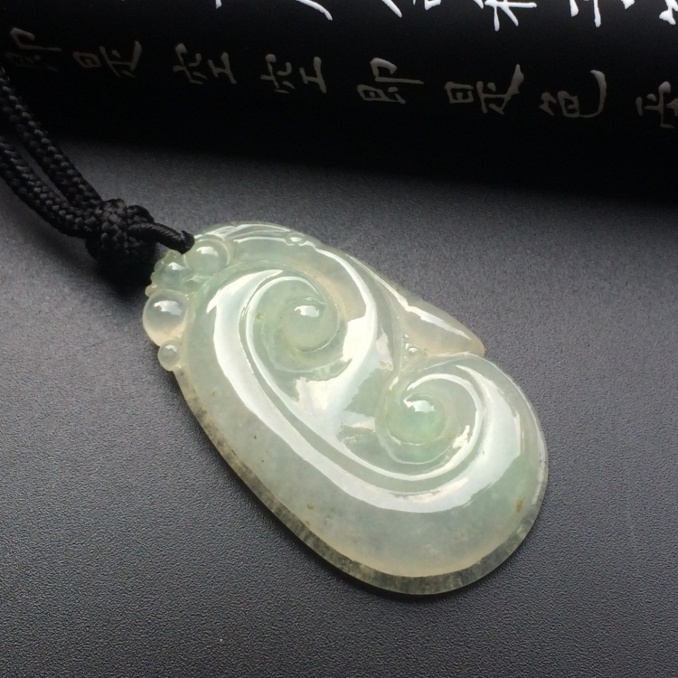 冰种晴水如意挂件