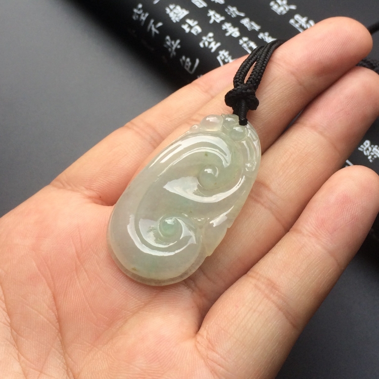 冰种晴水如意挂件