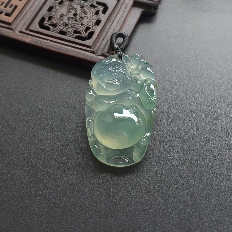 （超值推荐）冰种晴水略飘花站佛挂件