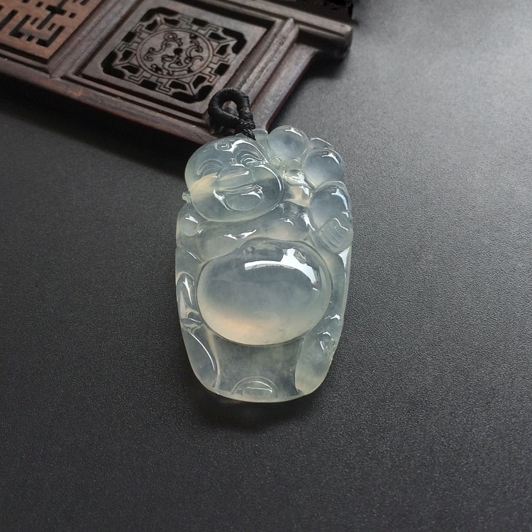 （超值推荐）冰种淡晴水站佛挂件