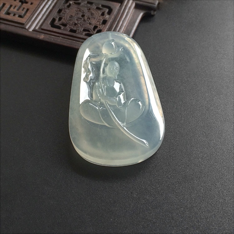 （超值推荐）冰种晴水莲悟挂件