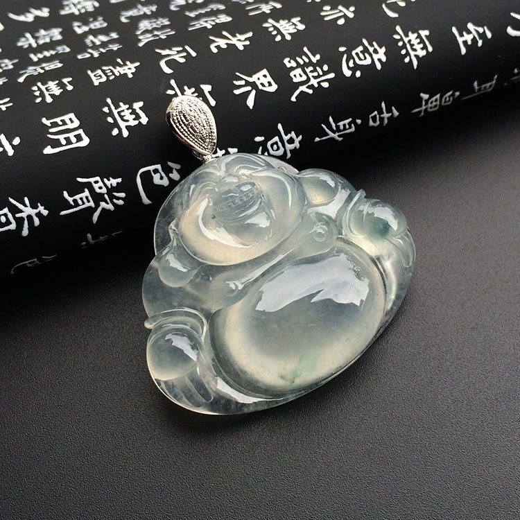 （超值推荐）冰种略飘花玉佛挂件