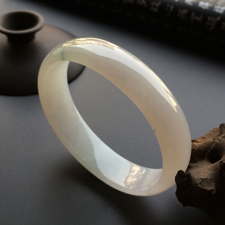 糯冰种飘花贵妃镯（54.1mm-44.7mm）