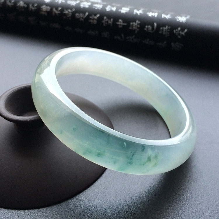（超值推荐）冰种飘花手镯（57.5mm）