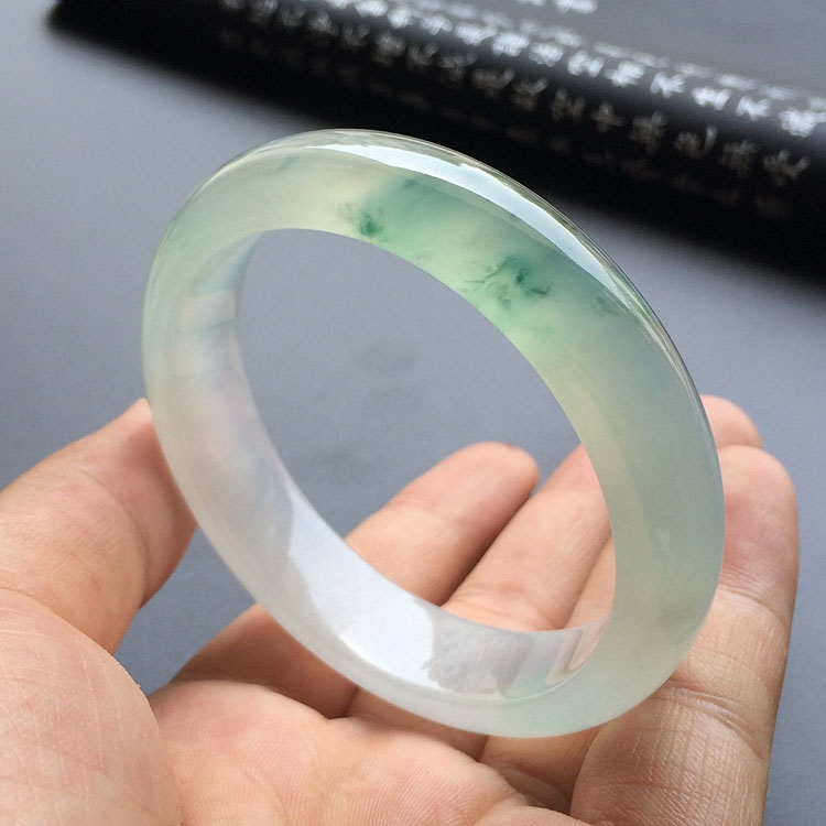 （超值推荐）冰种飘花手镯（57.5mm）