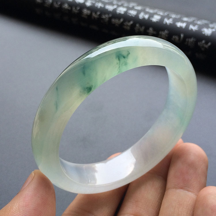 （超值推荐）冰种飘花手镯（57.5mm）