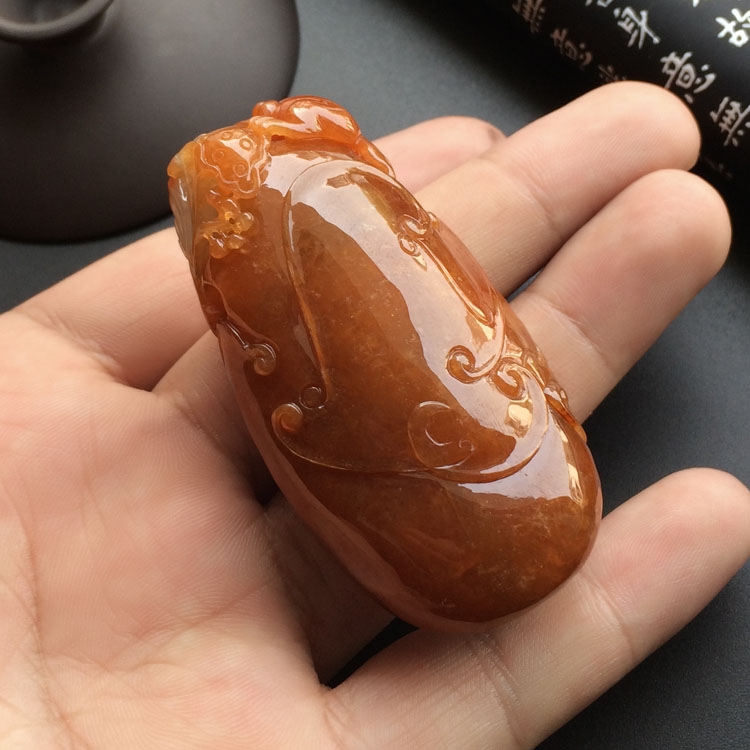 (超值推荐)糯冰种褐黄翡一品清廉挂件