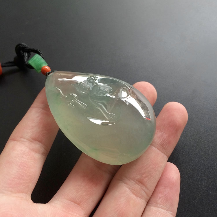 （超值推荐）冰种晴水略飘翠度母挂件