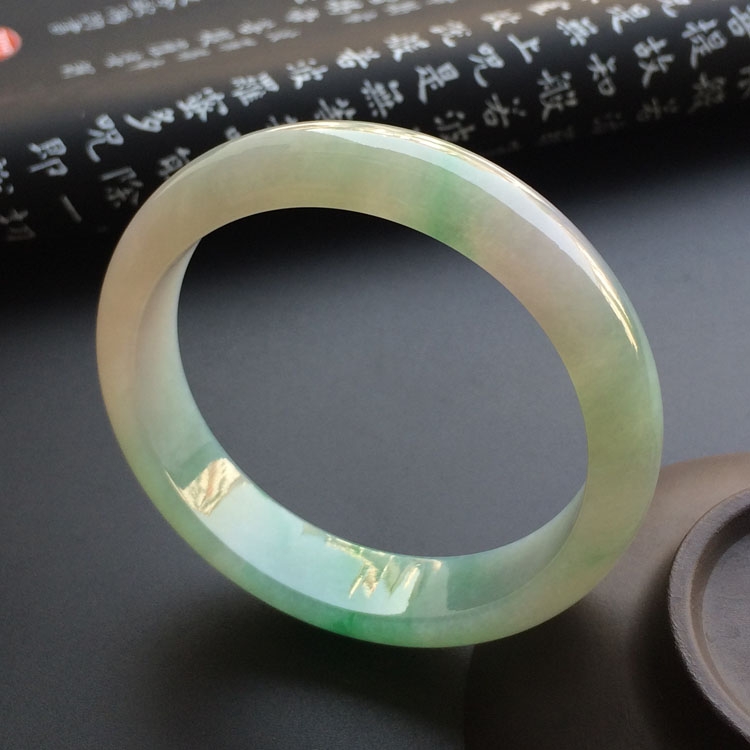 （超值推荐）糯冰种飘翠手镯（53.4mm）