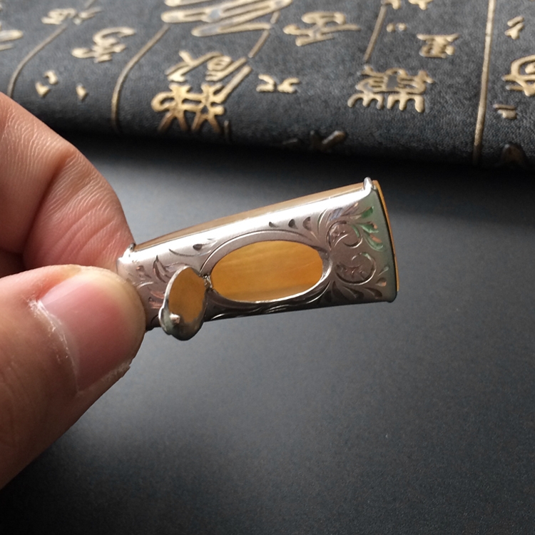 (超值推荐)冰种黄翡镶白金钻石素牌胸坠