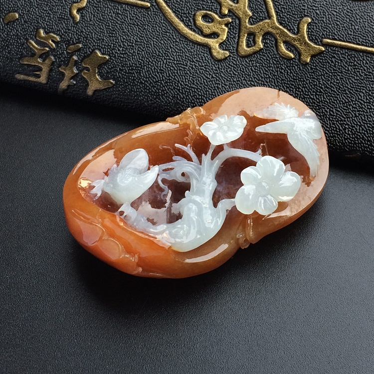 （超值推荐）糯冰种褐黄翡喜上眉梢挂件