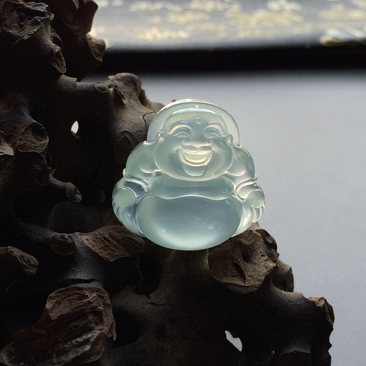 （超值推荐）冰玻种淡晴水玉佛挂件
