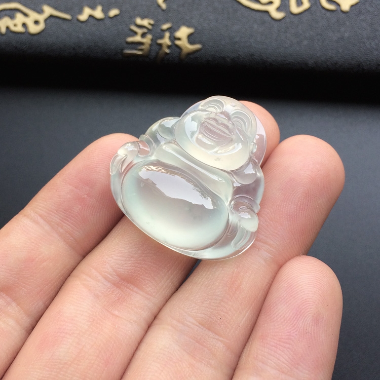 （超值推荐）冰玻种淡晴水玉佛挂件