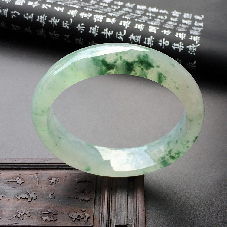 (超值推荐)冰种飘花手镯(57.9mm)