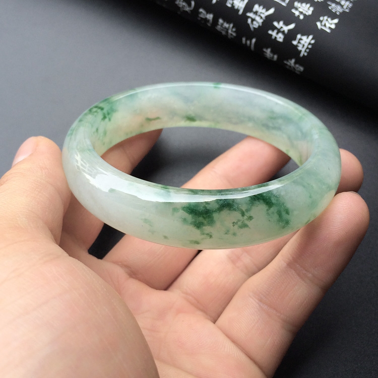 (超值推荐)冰种飘花手镯(57.9mm)
