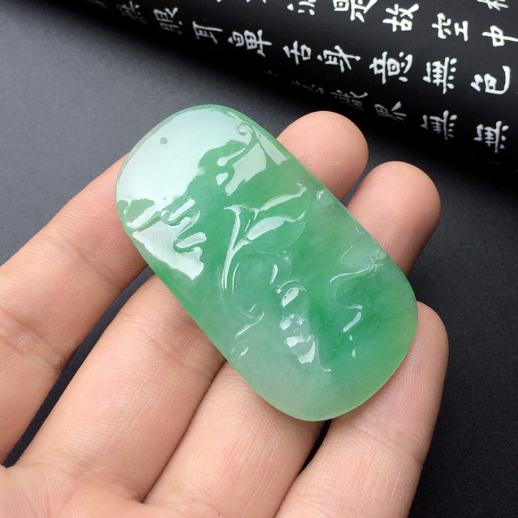 (超值推荐)冰种飘翠年年有余挂件