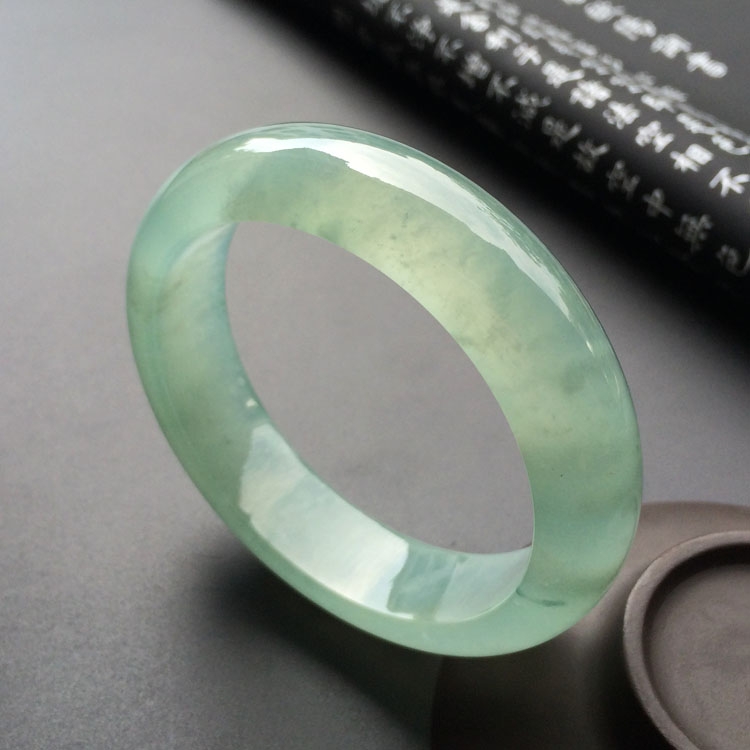 (超值推荐)冰种晴水手镯(58.1mm)