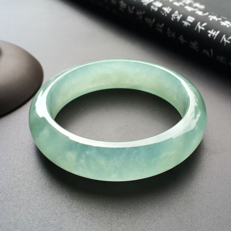 (超值推荐)冰种晴水手镯(58.1mm)